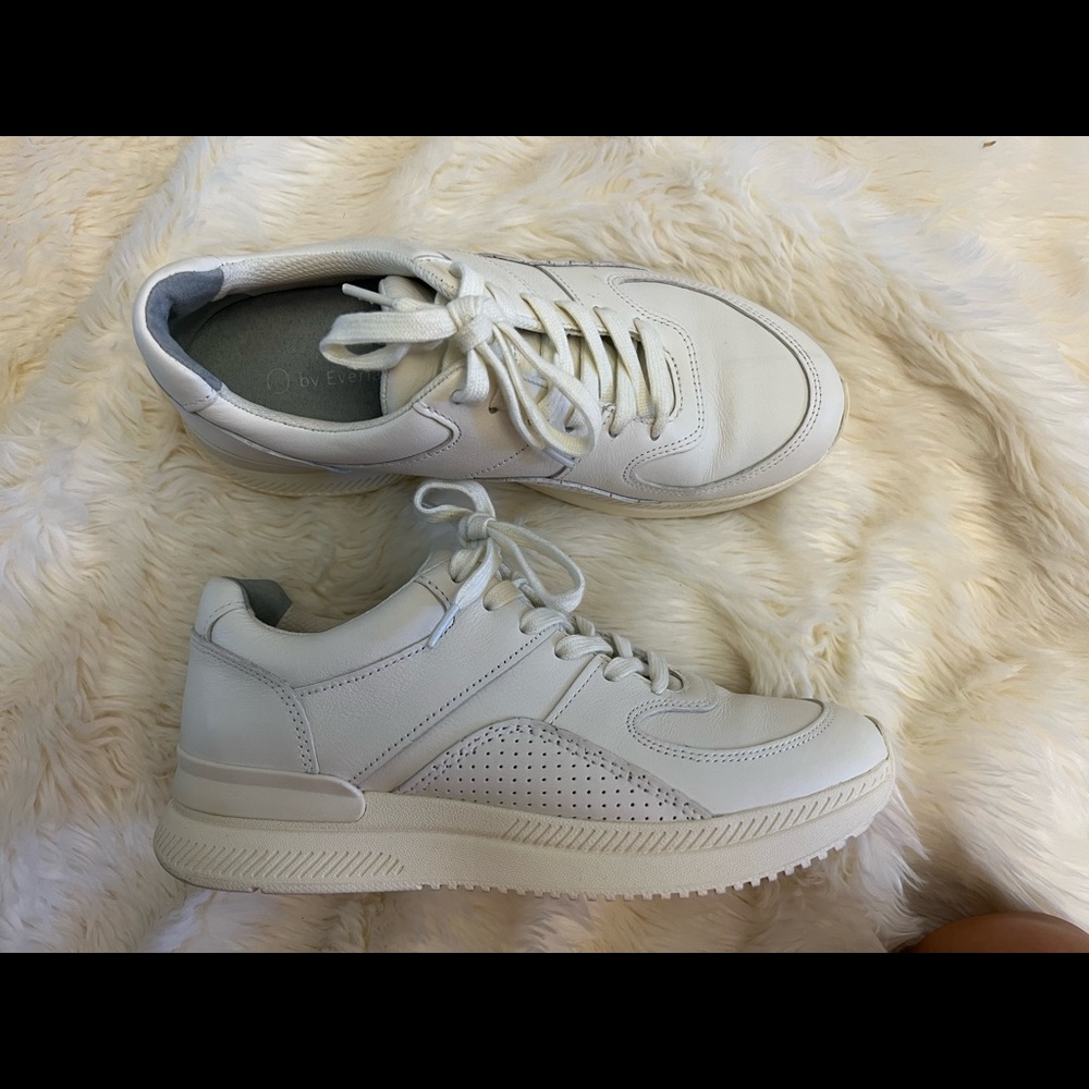 Everlane Trainer size 8